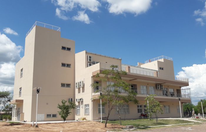 Foto Histórica- Nuevo edificio de Mecánica y Electromecánica terminada