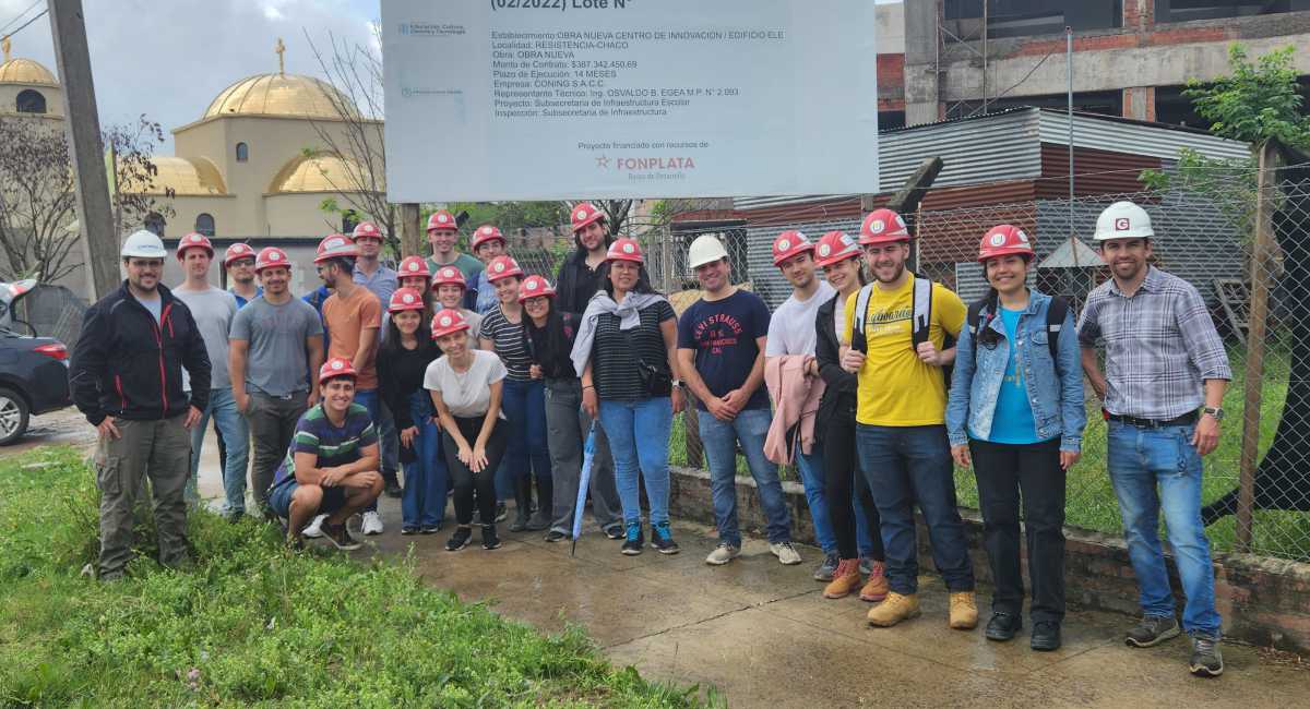 Alumnos de Ingeniería Civil visitaron futuro Centro de Innovación Tecnológica