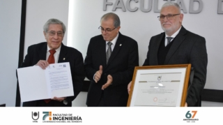 Profesor Extraordinario UNNE