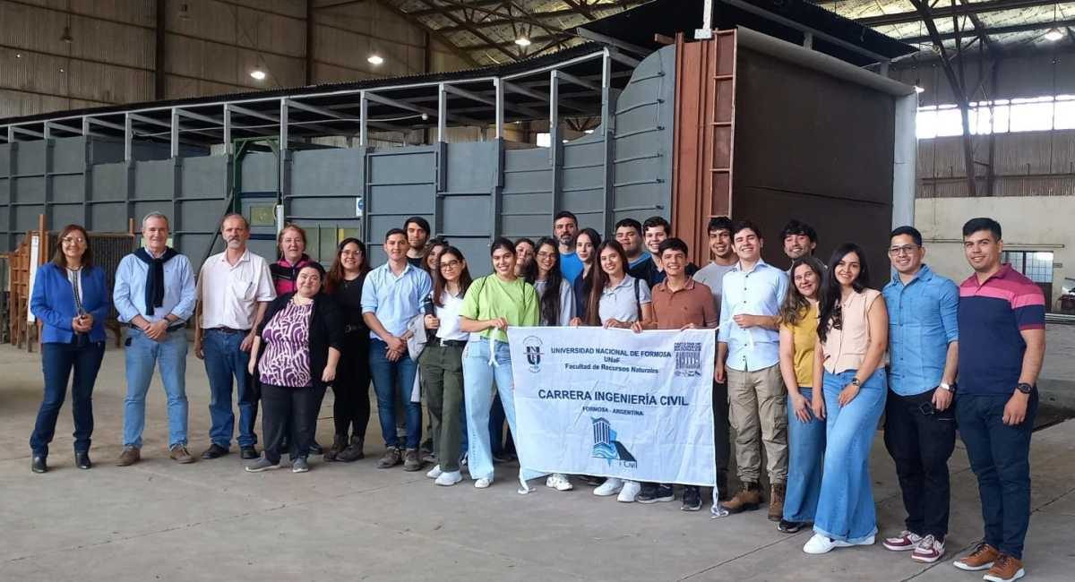 Alumnos UNaf visitan Ingeniería UNNE_ Alumnos UNaF tunel de vineto