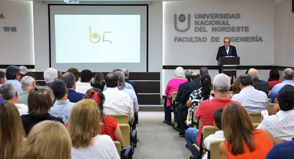 acto 65 aniversario ingeniería unne 1